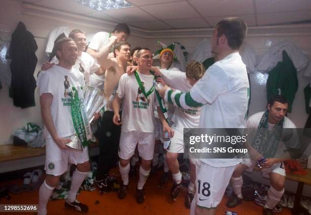 V CELTIC.TANNADICE - DUNDEE.Celtic's Andreas Hinkel, Stephen McManus, Darren O'Dea, Gary Caldwell, Scott Brown, Aiden McGeady, Massimo Donati and...