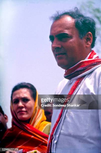 Rajiv and Sonia Gandhi campaigning in Amethi constituency, UP, for Lok Sabha elections in May 1991 shortly before he was assasinated by a Tamil human...