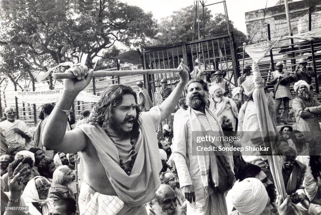 Fundamentalists Protest In Ayodhya