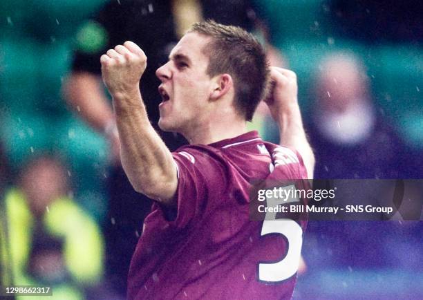 V HEARTS .EASTER ROAD - EDINBURGH .Gary Glen celebrates his Hearts goal