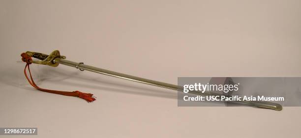 Tort Rope 15 Frayed Red Rope Stock Photos, High-Res Pictures, and Images - Getty ...