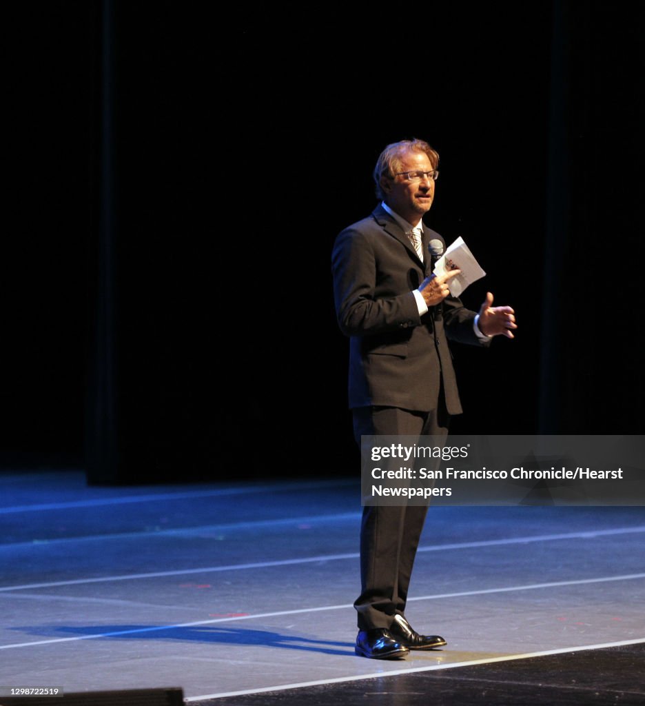 Consul General of Mexico in San Francisco, Andres Roemer Slomianski welcomes guests during the opening night of the MEX I AM festival at the Palace of Fine Arts, in San Francisco, Calif., on Wednesday, July 22, 2015.