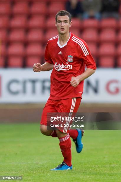 Simon Rugen Liverpool 874 Andres Simon Photos & High Res Pictures - Getty Images