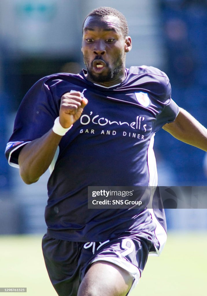 11/07/09 PRE-SEASON FRIENDLY.RAITH ROVERS v AIRDRIE UTD (2-0).STARK'S PARK - KIRKCALDY.Gregory Tade in action for Raith Rovers.. (Photo by Andrew West\SNS Group via Getty Images)