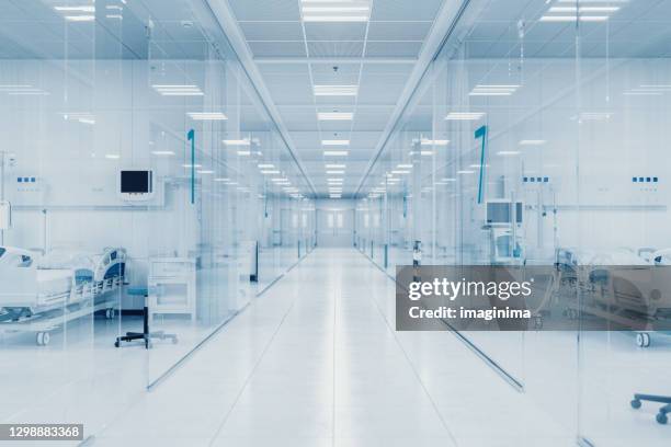 habitaciones modernas de aislamiento hospitalario - hospital fotografías e imágenes de stock