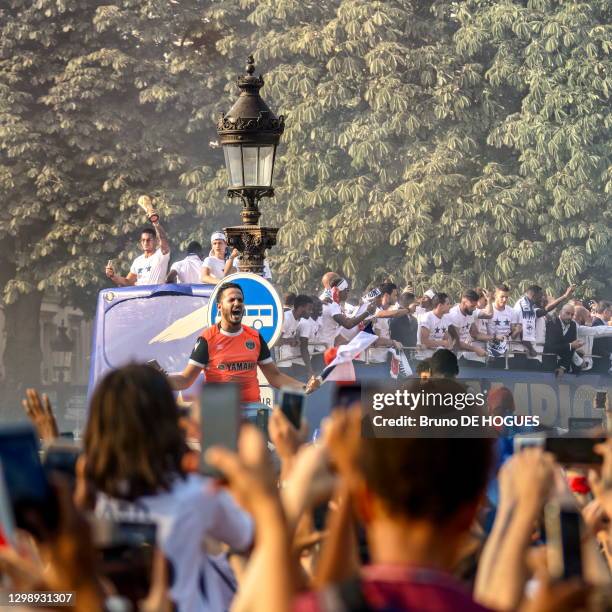 équipe de France de football défile sur les Champs Elysées après leur victoire à la coupe du monde de Football 2018, le 16 Juillet 2018, Paris,...