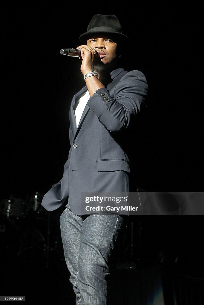 Ne Yo Performance Singer Ne-Yo performs in concert at The Frank Erwin Center on October ...