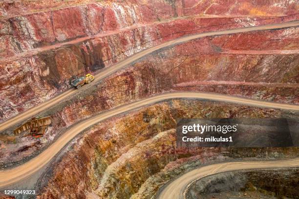 new cobar gold mine - open pit mine stock pictures, royalty-free photos & images