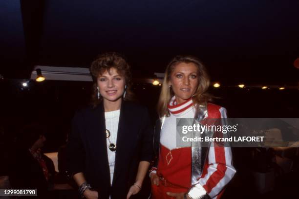 Karen Cheryl et Sheila lors d'une soirée organisée par Europe 1 à Paris le 28 avril 1982, France