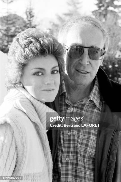 Peter Sellers et sa femme Lynne en vacances à Gstaad le 27 décembre 1979, Suisse