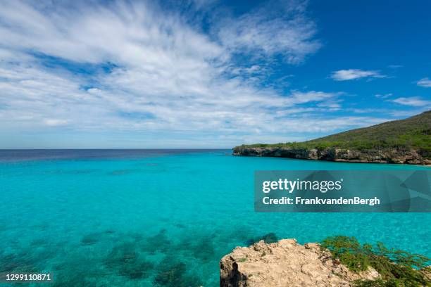 caribbean beach - knip beach stock pictures, royalty-free photos & images