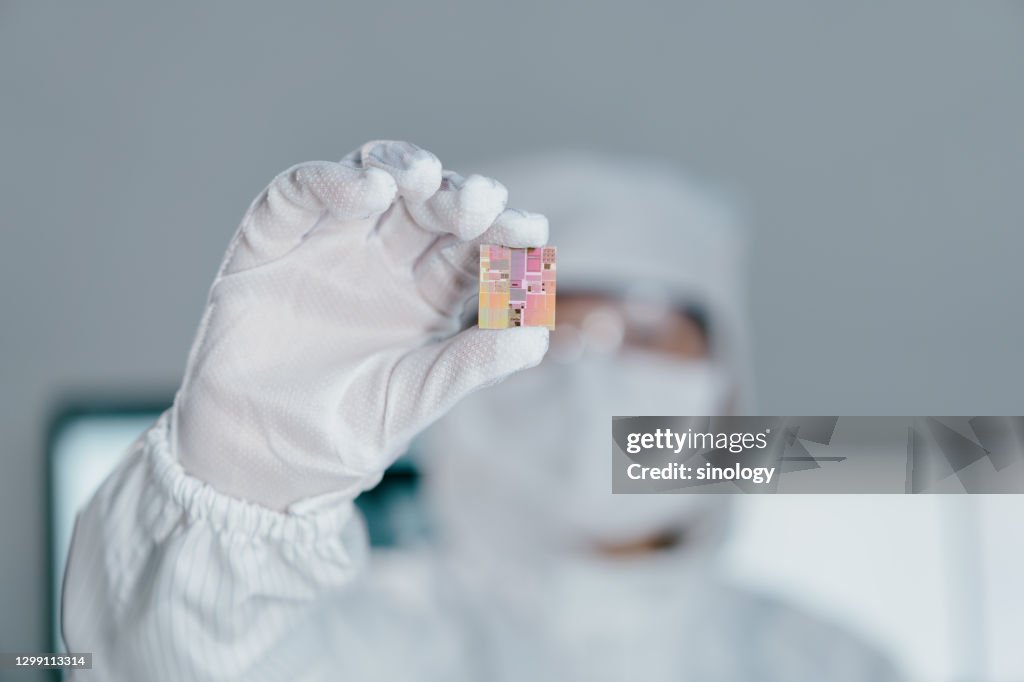 Chip engineer working in the laboratory