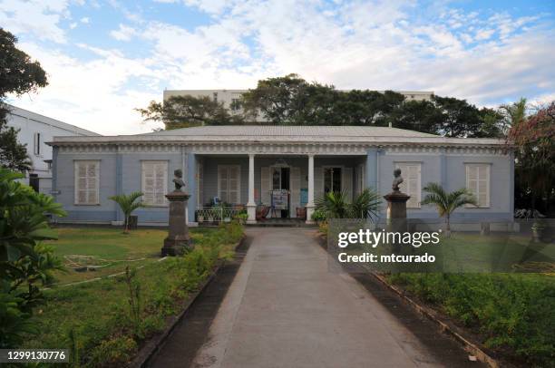 rontaunay palace villa criolla, saint-denis, isla reunión, océano indico - saint denis de la reunión fotografías e imágenes de stock