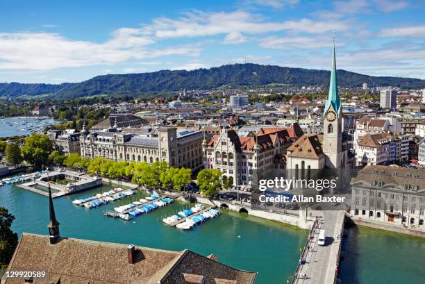 skyline of zurich and limmat river - スイス文化 ストックフォトと画像