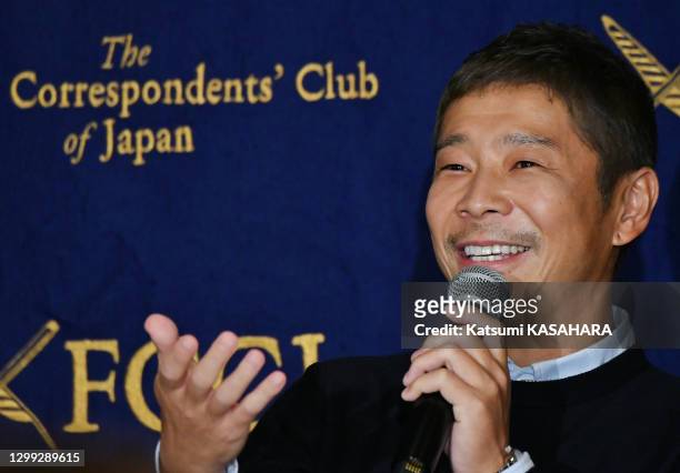 Entrepreneur milliardaire japonais, collectionneur d'art Yusaku Maezawa président directeur général du site de vente en ligne de mode Zozotown lors...
