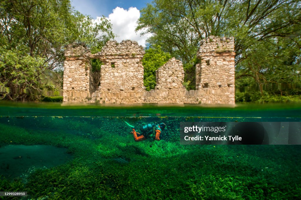 Submerged mill structures in lake Lago di Capo D’Acqua (lake of Capodacqua)