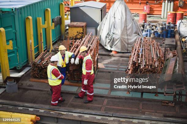Oil Rig Friends 629 Oil Rig Team Stock Photos, High-Res Pictures, and Images - Getty Images
