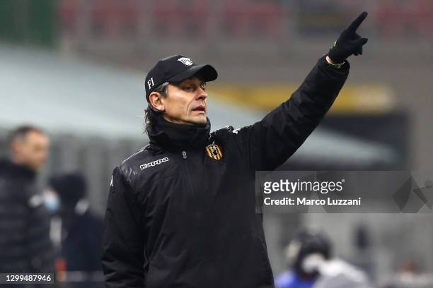 Filippo Inzaghi, Head Coach of Benevento gives his team instructions during the Serie A match between FC Internazionale and Benevento Calcio at...