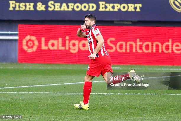 Luis Suarez of Atletico de Madrid celebrates after scoring their side's first goal during the La Liga Santander match between Cadiz CF and Atletico...