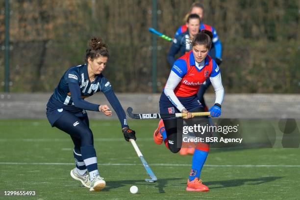 Flora Peel of HDM, Elzemiek Zandee of SCHC during the Dutch Hockey Tulp Hoofdklasse match between SCHC and HDM at Sportpark Kees Boekelaan on January...