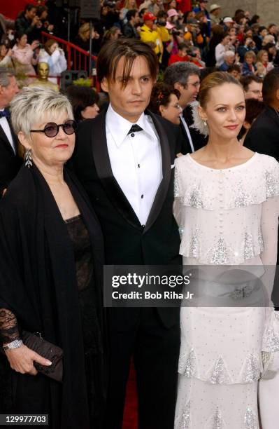 Johnny Depp , Vanessa Paradis and mother Betty Sue