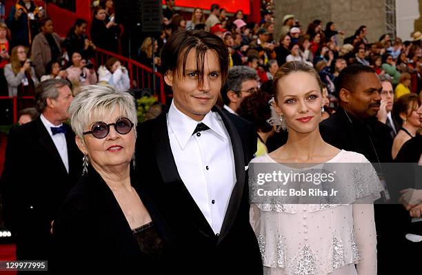 Johnny Depp , Vanessa Paradis and mother Betty Sue