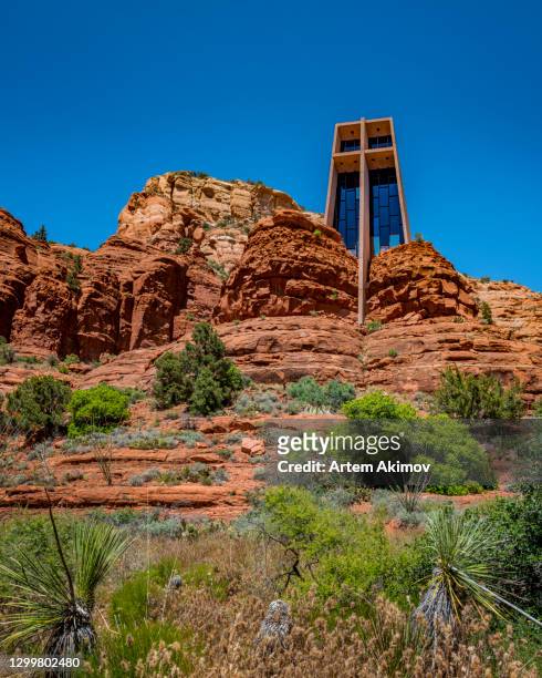 chapel of the holy cross in the buttes - chapel of the holy cross sedona stock pictures, royalty-free photos & images