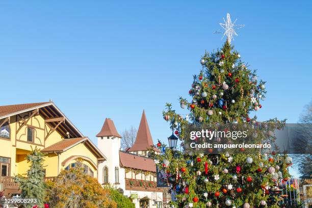 海倫，佐治亞州，美利堅合眾國：一個小德國聖誕小鎮 - southern christmas 個照片及圖片檔