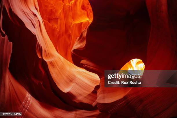 sandstone rock formations -  usa, arizona, page, lower antelope canyon, rock formations - grand canyon national park stockfoto's en -beelden