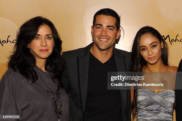 Nancy DeMaio, Jesse Metcalfe and Cara Santana attend Mohegan Sun's 15th Anniversary Celebration at Mohegan Sun on October 22, 2011 in Uncasville,...