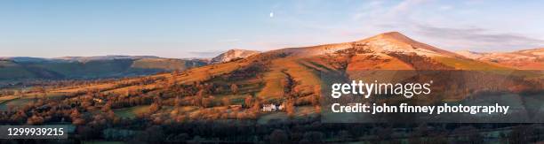 lose hill winter sunrise, castleton, peak district. uk - edale stock pictures, royalty-free photos & images