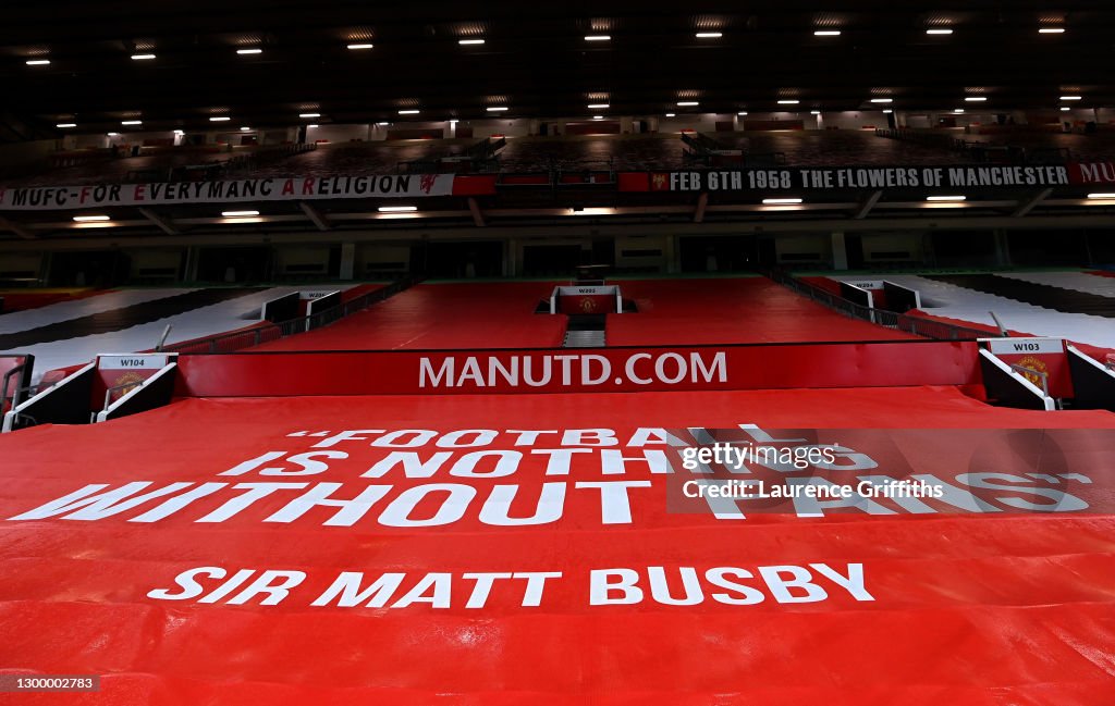 Manchester United v Southampton - Premier League