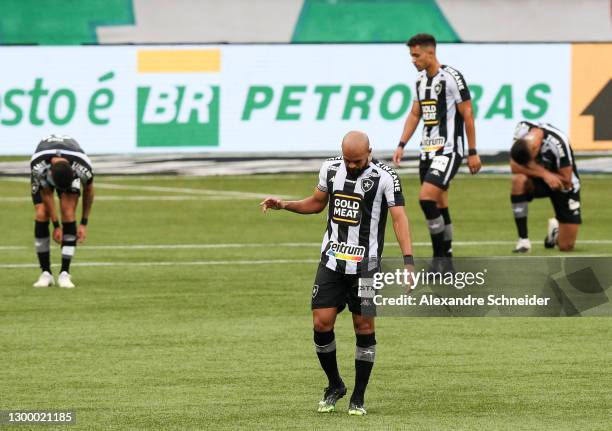 Players of Botafogo react after a match between Palmeiras and Botafogo as part of Brasileirao Series A at Allianz Parque on February 02, 2021 in Sao...