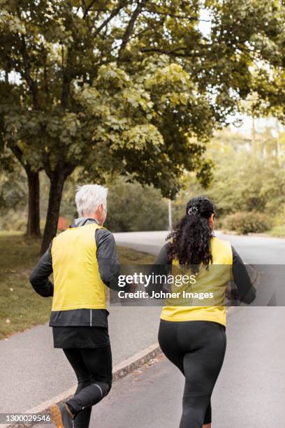 Guide Running 372 Guide Runner Stock Photos, High-Res Pictures, and Images - Getty Images