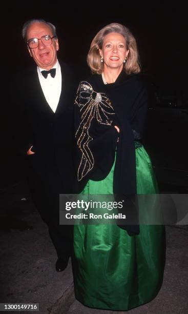 Rupert Murdoch and Anna Murdoch attend Gala Honoring Gianni Agnelli at the Metropolitan Museum of Art in New York City on October 29, 1991.