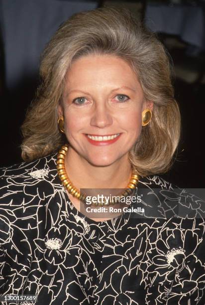 Anna Murdoch attends NATO/ShoWest Convention at Bally's Hotel and Casino in Las Vegas, Nevada on February 7, 1991.