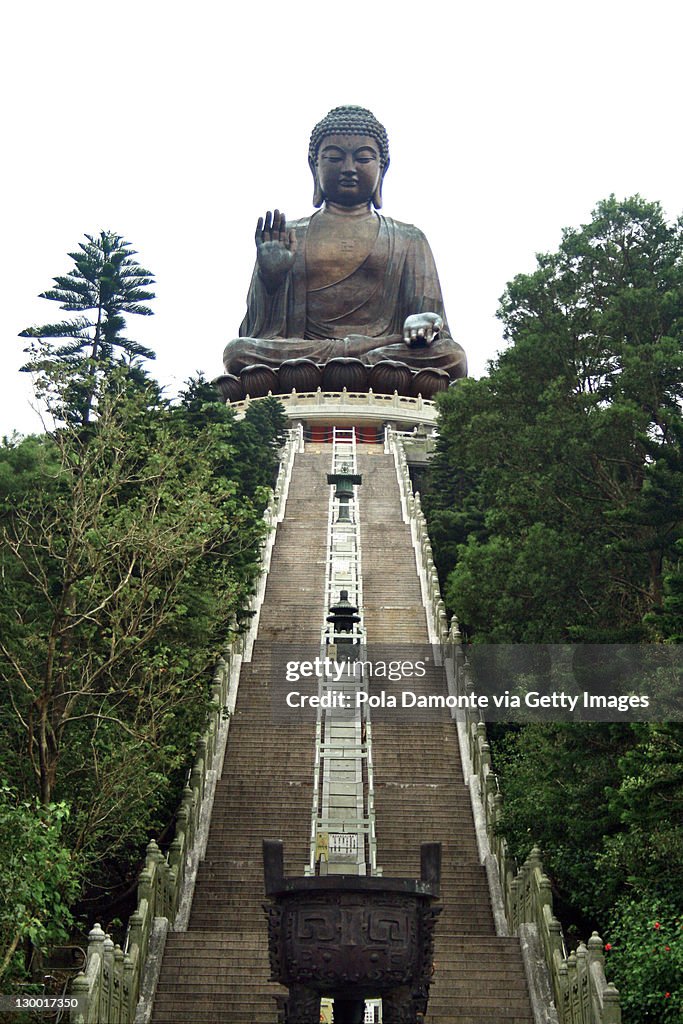 Tian tan bronze Buddha in Lantau, Hong Kong