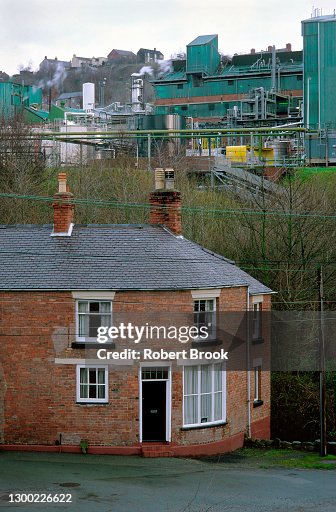 Community Near Factory Residential Area Near To Chemical Factory High-Res Stock Photo - Getty ...