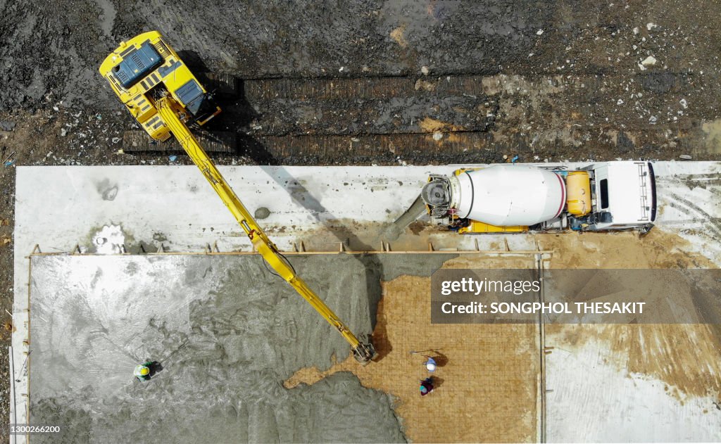Aerial view/Cement in construction work