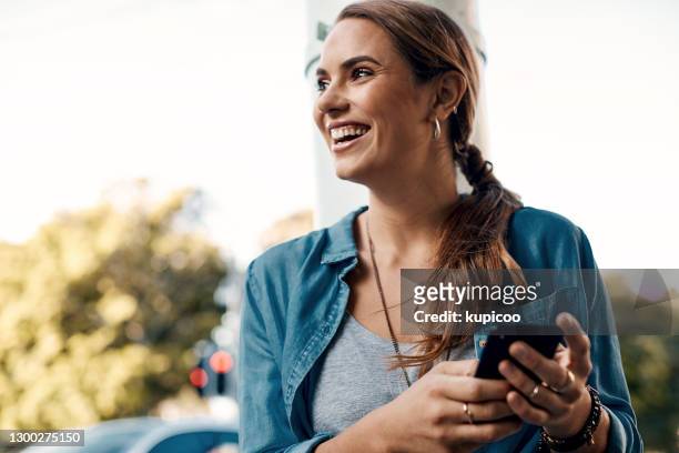 my friend just texted to say she's around the block - text alert stock pictures, royalty-free photos & images
