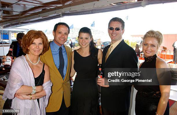 Maggie Begley, Michael Gianino, Laurane Sheehan, Tim Schoen & Diane Pesavento