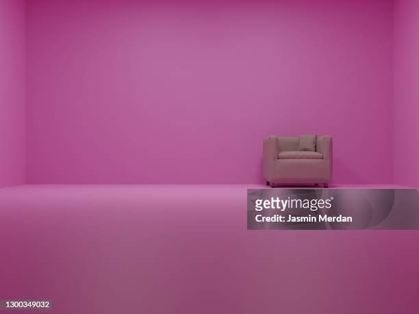 empty pink living room with sofa - einfarbig stock-fotos und bilder