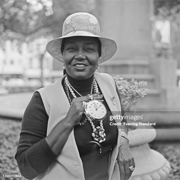 American actress and singer Pearl Bailey , UK, 1st September 1972. She is in London to appear at the Talk of the Town nightclub. She is wearing a...