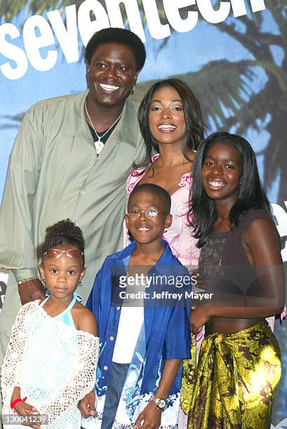 Cast of "The Bernie Mac Show" during The 2002 Teen Choice Awards - Press Room at Universal Amphitheater in Universal City, California, United States.