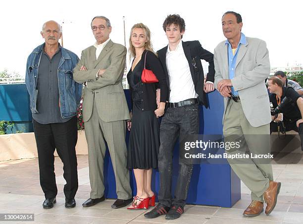 Cast of "Les Egares" during 2003 Cannes Film Festival - "Les Egares" Photo Call at Palais Des Festivals in Cannes, France.