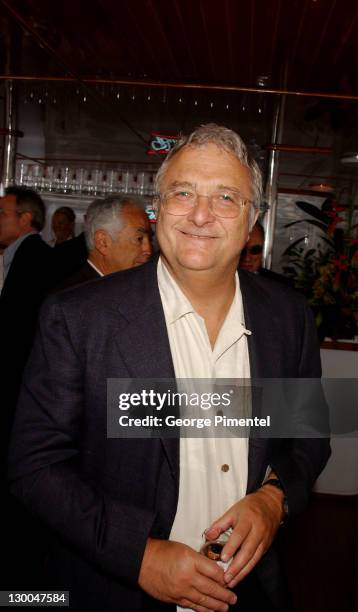 Randy Newman during Cannes 2002 - Anheuser Busch and Hollywood Reporter Dinner with Randy Newman in Cannes, France.