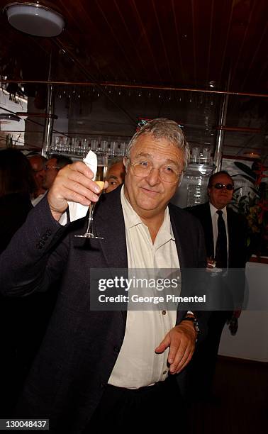 Randy Newman during Cannes 2002 - Anheuser Busch and Hollywood Reporter Dinner with Randy Newman in Cannes, France.