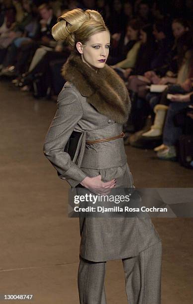 Zang Toi 2003 Fall Fashion during Mercedes-Benz Fashion Week Fall 2003 Collections - Zang Toi - Runway at Bryant Park in New York City, New York,...