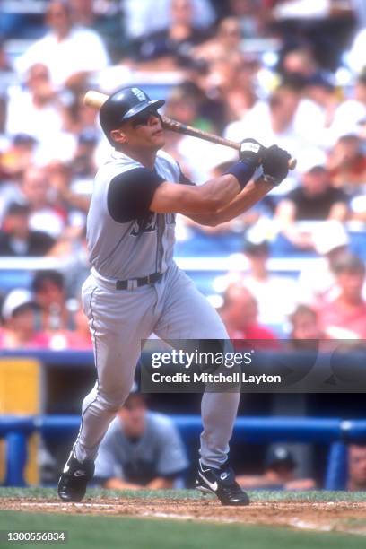 Segui Baseball 355 David Segui Photos & High Res Pictures - Getty Images