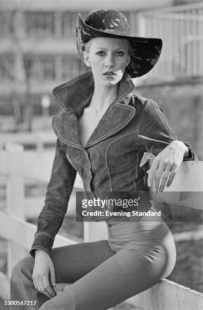 English fashion model and actress Vicki Hodge, UK, 29th March 1973.